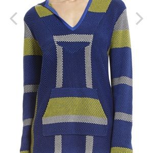 BCBGMaxazria Women’s Sweater Sweatshirt